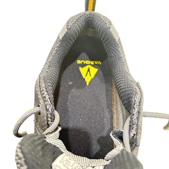 Nwot men’s Vasque Breeze 2.0 low Gray leather Hiking sneakers vibram sole size 9 main image 4